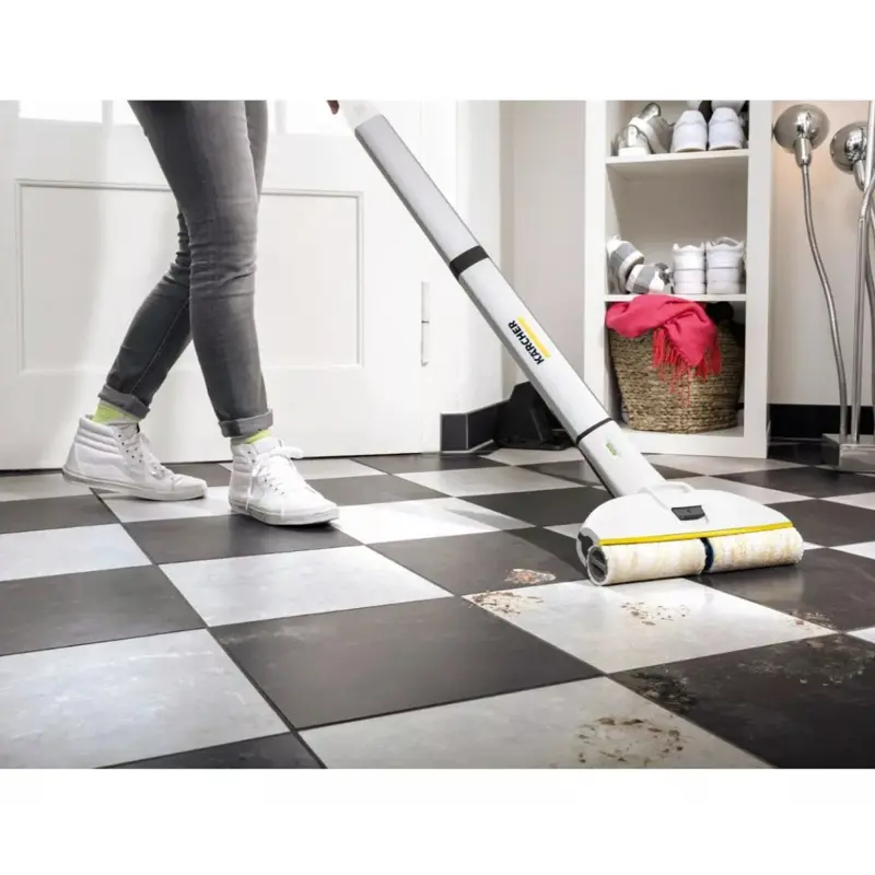 aspirador-vertical-kaercher-ewm-2-72v-1056-3100-sumtek