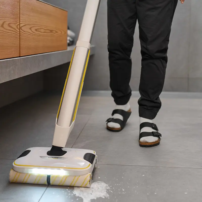 aspirador-vertical-kaercher-fc-8-smart-signature-line-1055-7110-sumtek