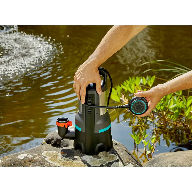 bomba-submersivel-gardena-25000-1100w-preta-9046-20-sumtek