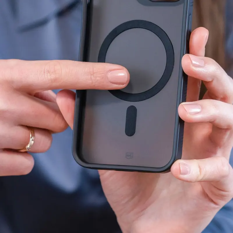 capa-smoke-magcase-3mk-iphone-15-plus-preta-sumtek