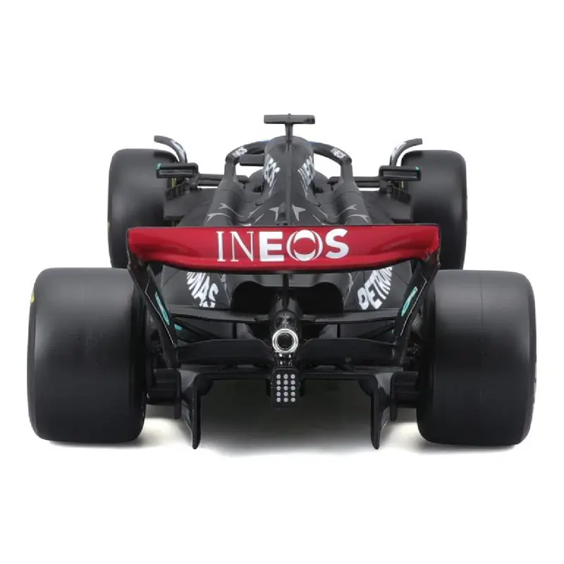 carro-miniatura-bburago-f1-mercedes-amg-w14-george-russell-63-124-sumtek