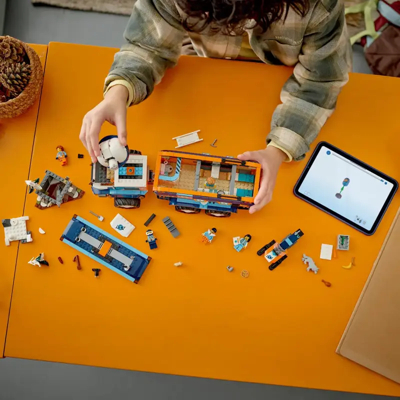 lego-city-camiao-e-laboratorio-de-exploracao-cientifica-do-artico-60471-sumtek