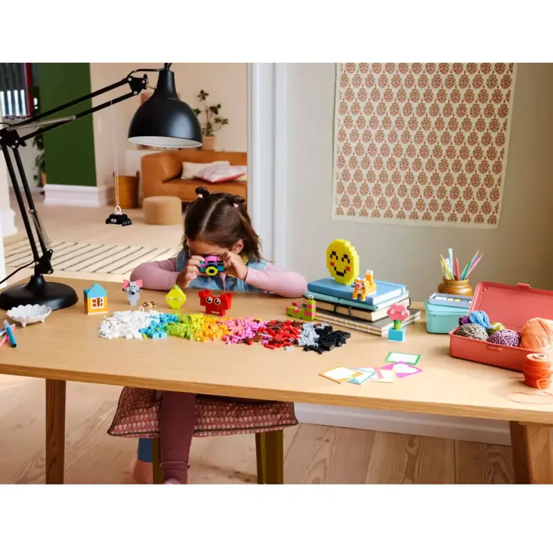 lego-classic-caida-da-felicidade-criativa-11042-sumtek