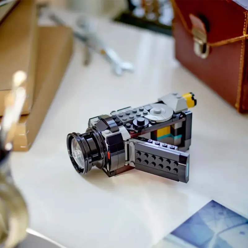 lego-creator-camara-retro-31147-sumtek