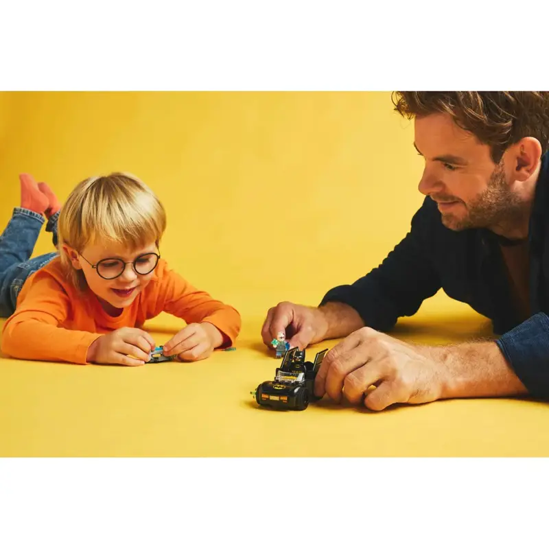 lego-dc-super-heroes-batman-batmobil-vs-mr-freeze-76301-sumtek