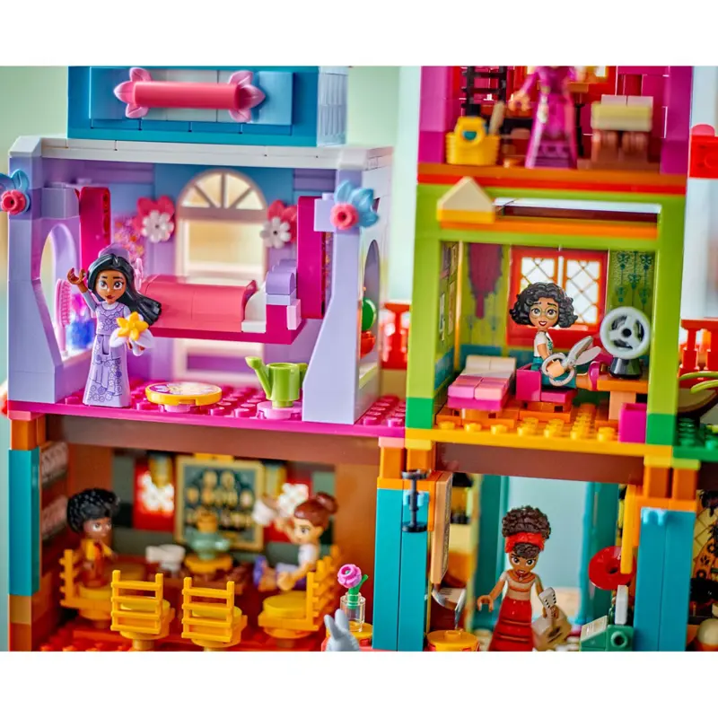 lego-disney-a-casa-magica-dos-madrigal-43245-sumtek