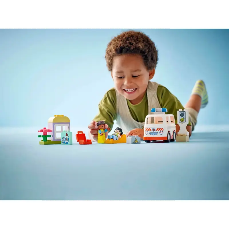 lego-duplo-ambulancia-e-condutor-10447-sumtek