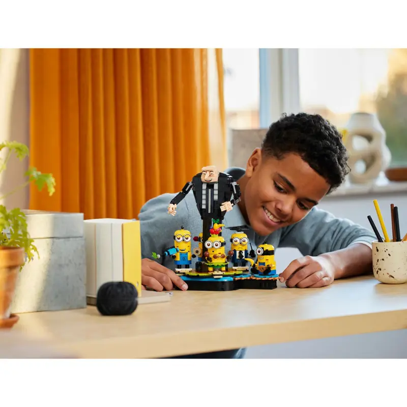 lego-gru-e-minions-construidos-com-pecas-75582-sumtek
