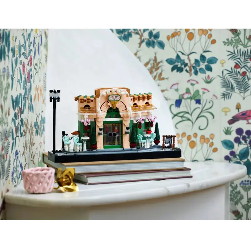 lego-icons-cafe-frances-10362-sumtek