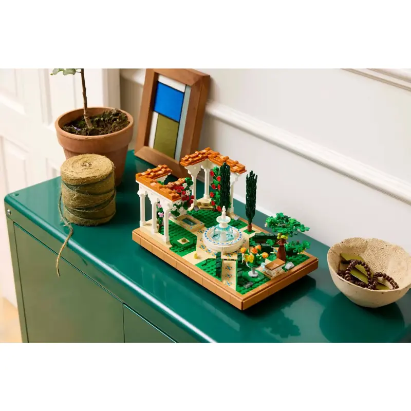 lego-icons-jardim-com-fonte-10359-sumtek