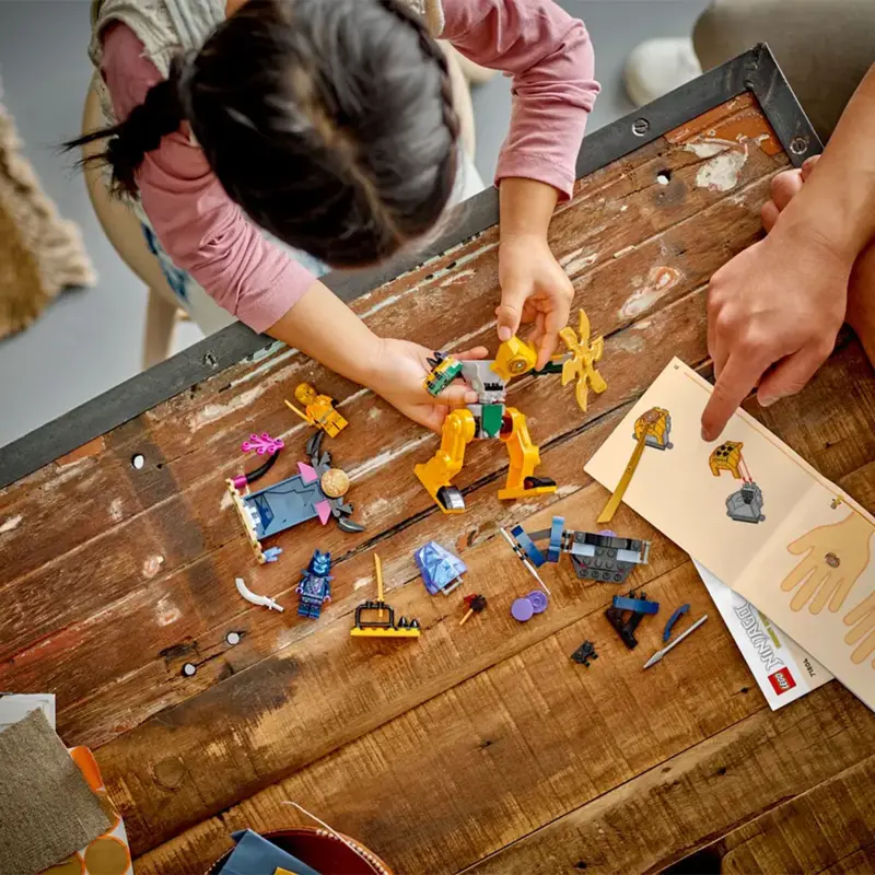 lego-ninjago-robo-de-combate-do-arin-71804-sumtek