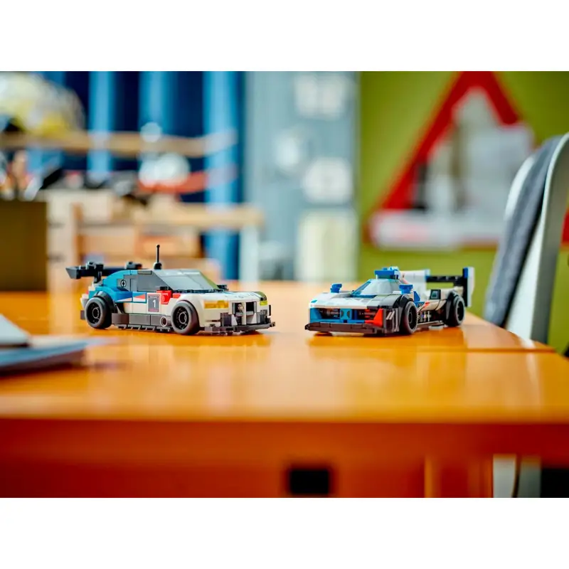 lego-speed-champions-carros-de-corrida-bmw-m4-gt3-e-bmw-m-hybrid-v8-76922-sumtek