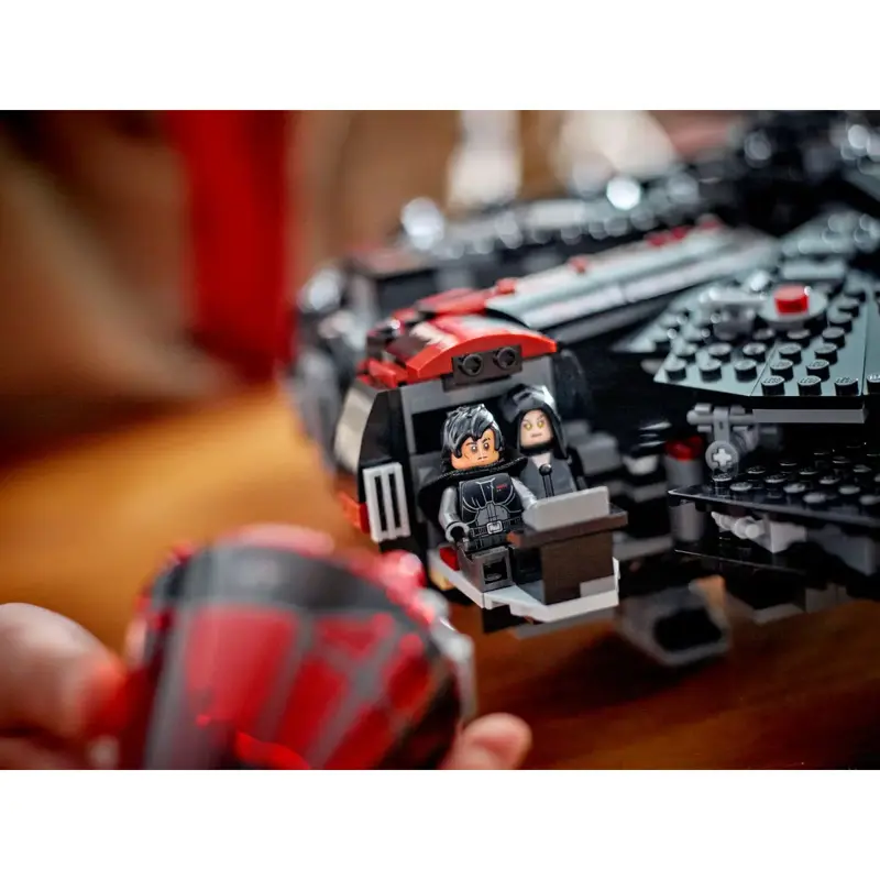 lego-star-wars-a-dark-falcon-75389-sumtek