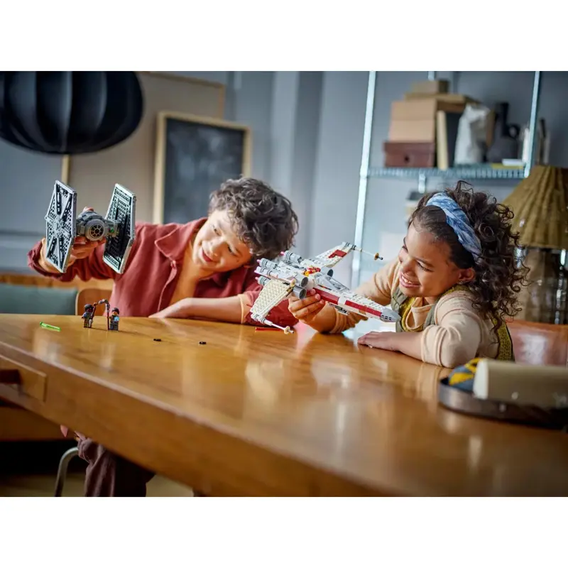 lego-star-wars-combinacao-de-tie-fighter-e-x-wing-75393-sumtek lego-star-wars-combinacao-de-tie-fighter-e-x-wing-75393-sumtek