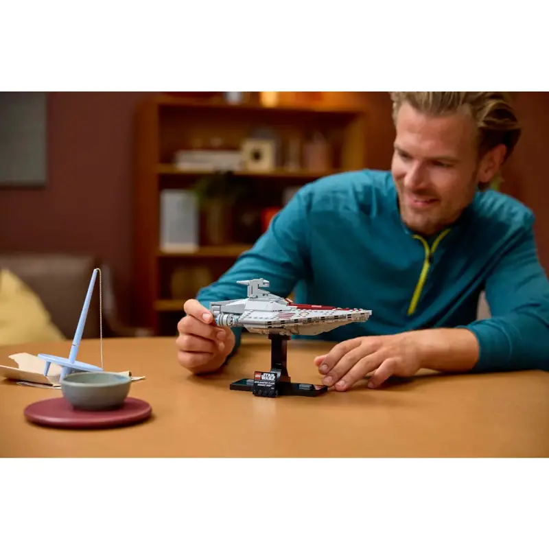 lego-star-wars-nave-de-assalto-de-classe-acclamator-75404-sumtek