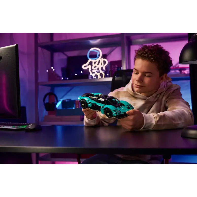 lego-technic-aston-martin-valkyrie-42208-sumtek