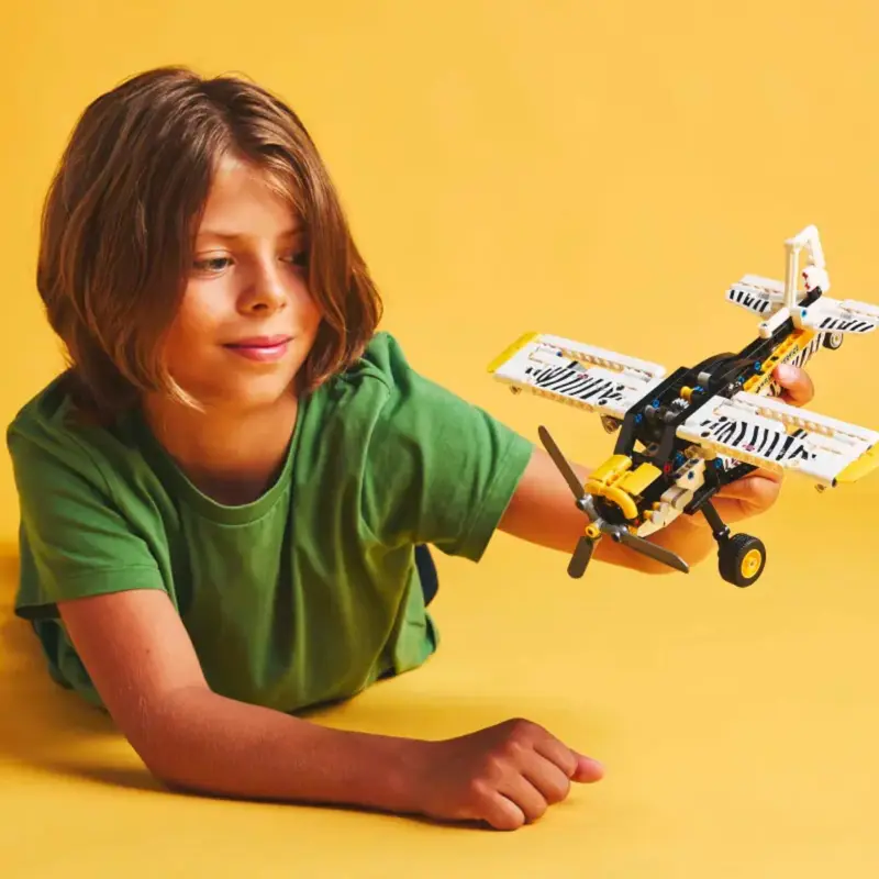 lego-technic-aviao-a-helice-42198-sumtek