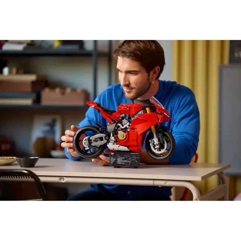 lego-technic-mota-ducati-panigale-v4-s-42202-sumtek
