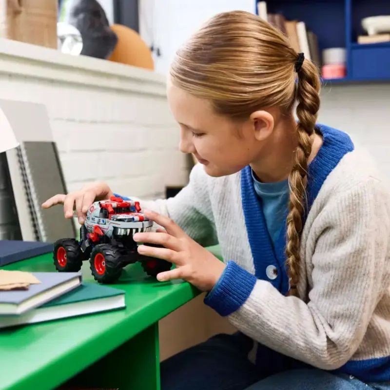 lego-technic-pull-back-monster-jam-thunderroarus-42200-sumtek