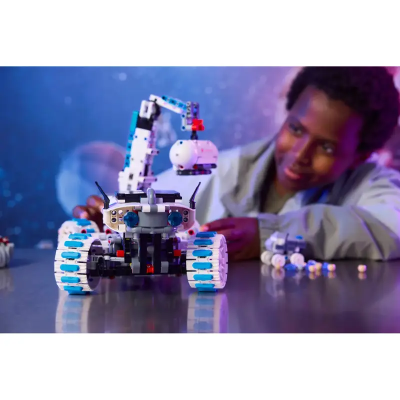 lego-technic-veiculo-espacial-rover-lunar-lunar-outpost-42211-sumtek