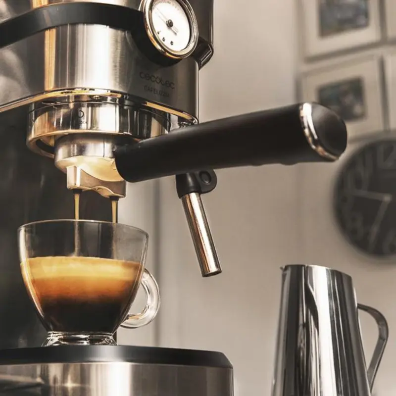 maquina-de-cafe-cecotec-espresso-cafelizzia-790-steel-pro-sumtek