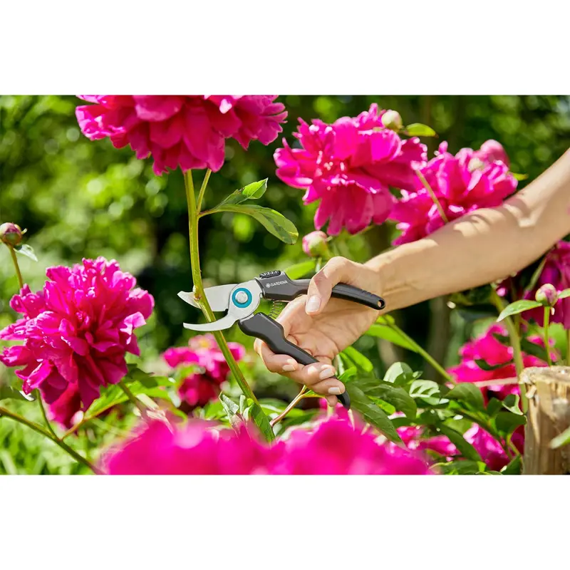 tesoura-de-poda-gardena-ecoline-18mm-preta-12210-20-sumtek