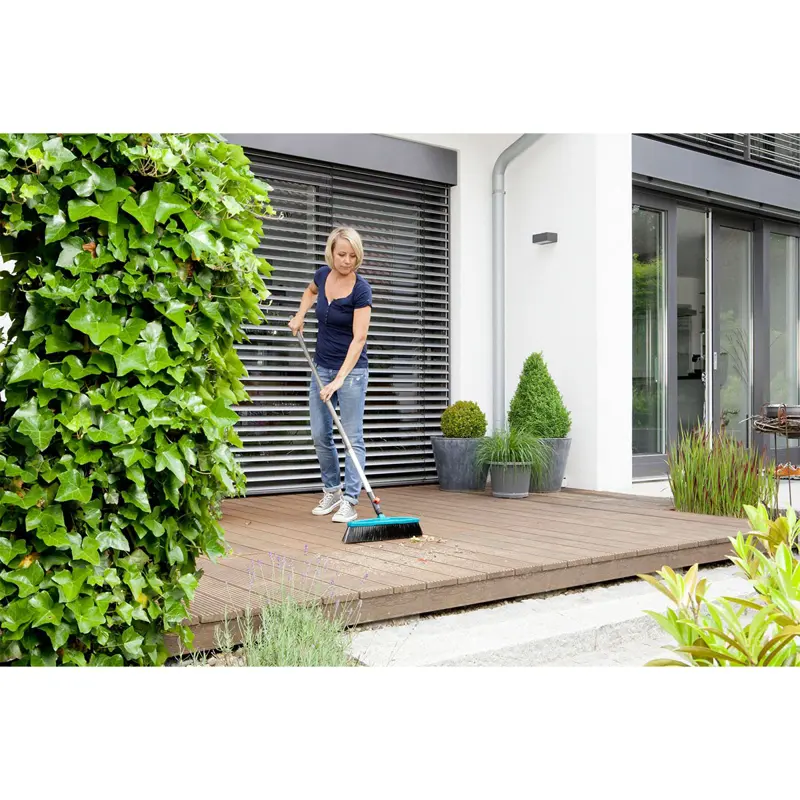 vassoura-de-exterior-gardena-combisystem-3622-20-sumtek